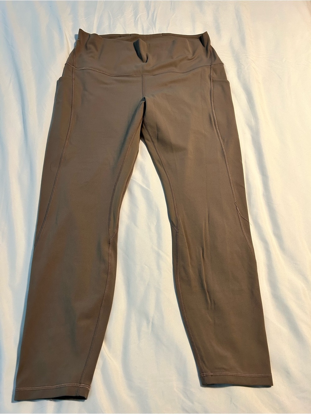 lululemon leggings in taupe gray